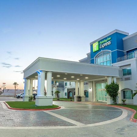 Holiday Inn Express Hotel & Suites El Centro By Ihg Exterior photo