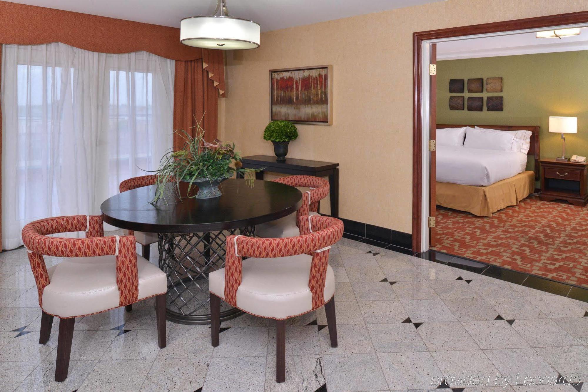 Holiday Inn Express Hotel & Suites El Centro By Ihg Exterior photo